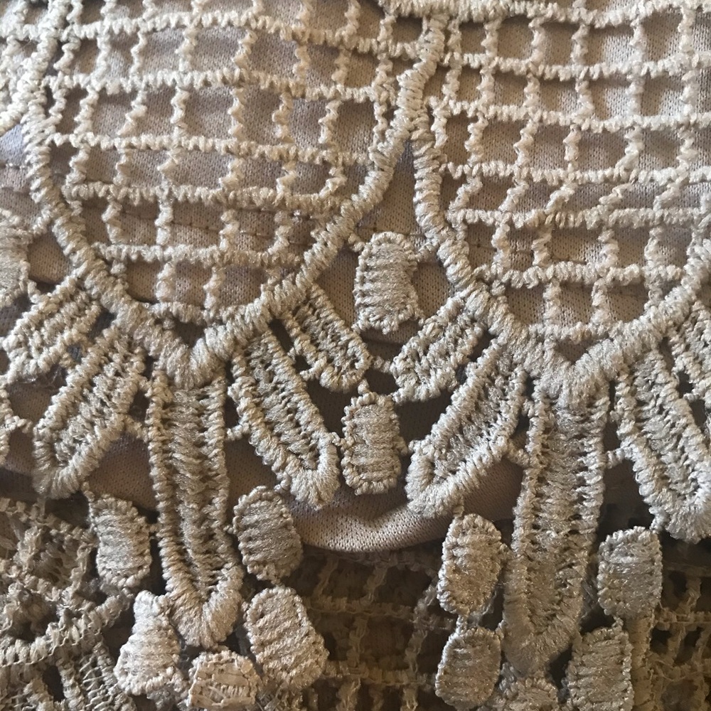 New Mix Crocheted Shorts - Picture 6 of 9
